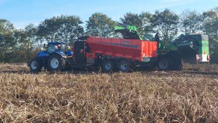 WekoAgro afholder i denne uge en maskin-kartoffeldemo flere steder i Jylland. Det hele startede med mandagens kartoffeldemo i Vojens.