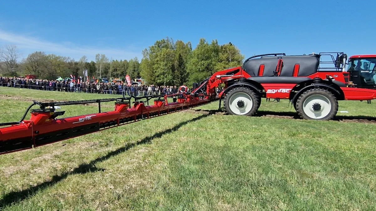 Agrifac Endurance selvkørende sprøjte med en 8.000 liters tank, air flow og PWM system (SSP) samt en 36 meter boom.