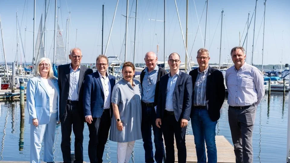 Den gamle - og nye - bestyrelse i Landdistrikternes Fællesråd. Foto: Kim Jæger