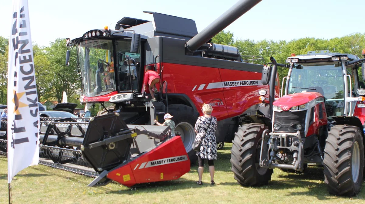 - Vi har godt kunnet mærke, at vi har været en turbulent tid igennem med Massey Ferguson-produkterne, forklarer Klaus Andersen og forsikrer, at de er på rette kurs.