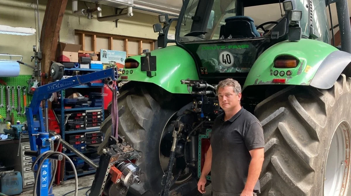 FMR Maskiner styrker deres Deutz-Fahr-service på Sjælland med HPO Maskiner på Stevns som servicepartner. Holger Olsen (billedet) er udlært på et Deutz-Fahr-værksted i 2006, så den tyske traktorteknik er ikke fremmed for ham. Pressefoto
