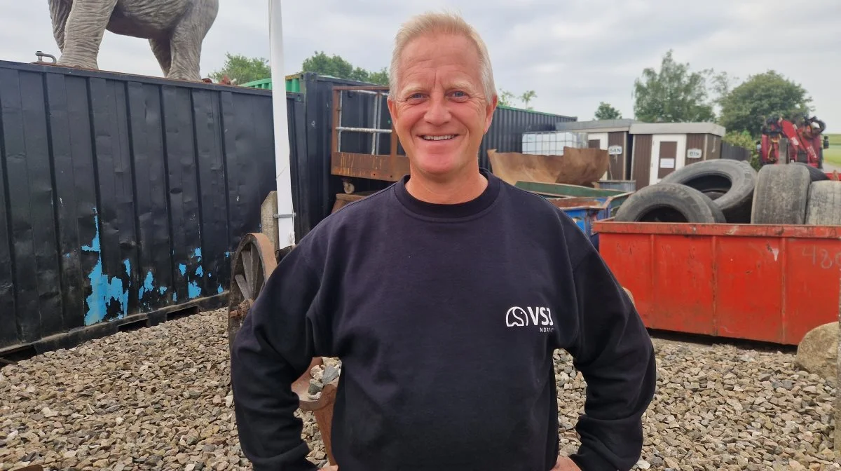 Lars Madsen ser ind i en fremtid, hvor den grønne omstilling også vil påvirke VSJ Nordic. 
- Man går meget op i elektrificering af tingene, så stille og roligt vil jo markedet ændre sig, siger han.
