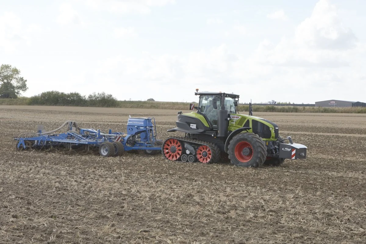 Særligt Claas-traktorer og redskaber fra Köckerling har været populære sællerter hos Ringe Maskinforretning i 2022. Arkivfoto