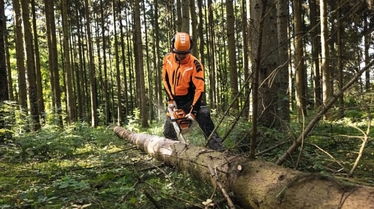 Mindre forbrug af fossile brændstoffer og mindre CO2-udslip - Stihl meddeler i sin bæredygtighedsrapport for 2022, at de vil mindske forbruget af fossile brændstoffer med 40 procent frem til 2030. Pressefoto