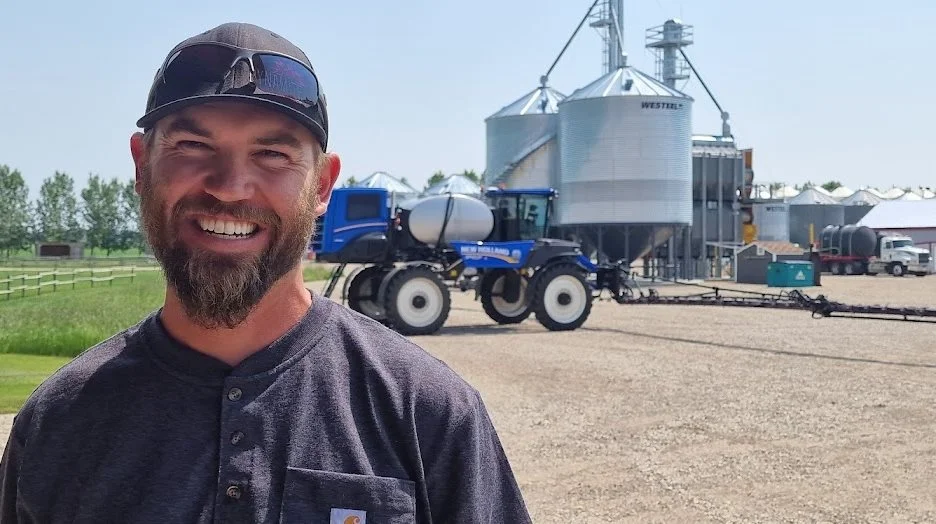 Scott McAllister er den yngste af de to brødre, som nu er 5. generationsejere af den 2.000 hektar store planteavlsfarm i Alberta. 
- Vores familie kommer oprindeligt fra Irland, fortæller han, da Effektivt landbrug er på besøg. Fotos: Jørgen P. Jensen