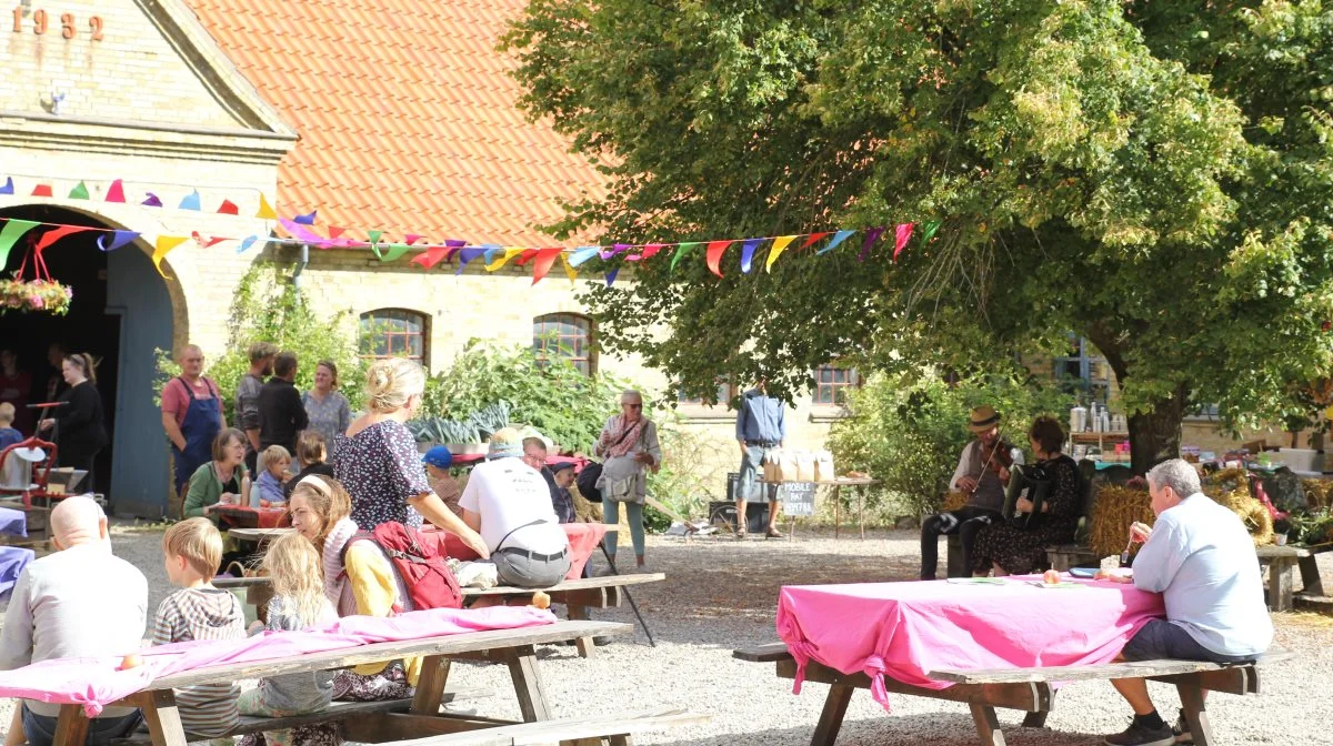 Fra sidste års økologiske høstmarked på Nørregaarden ved Aarup. Foto: Henriette Lemvig