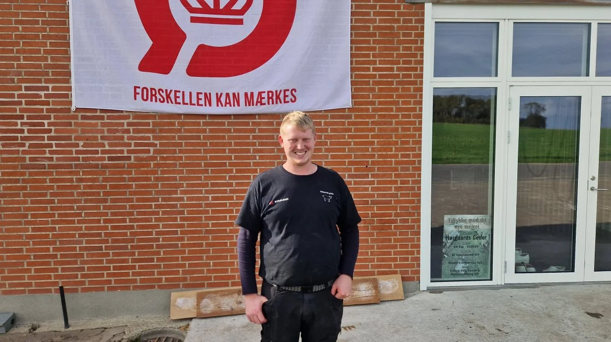Tobias Christensen mistede sin leveringsaftale med gedemælken tidligere i år, og derfor blev det nødvendigt for ham selv at kunne producere gedeost, hvis han ville fortsætte med at have geder med produktion af mælk.