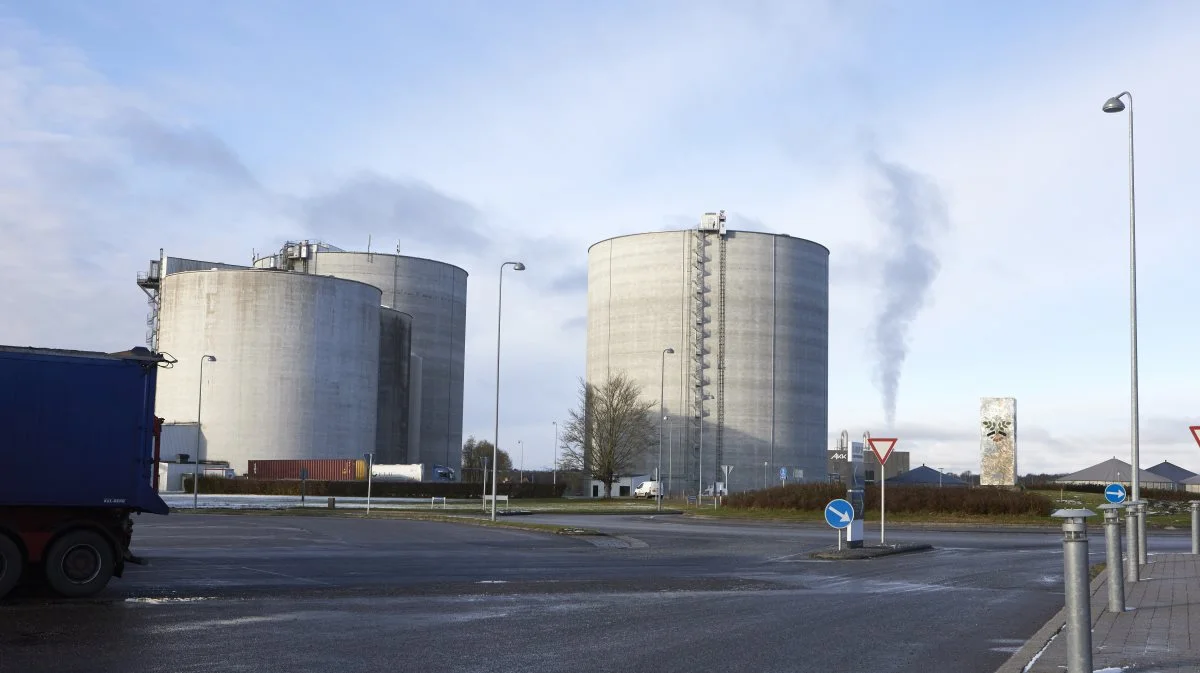 Kartofler til stivelsesprodukter er hidtil kun blevet produceret i Jylland, hvor de fire eneste danske kartoffelmels- og stivelsesfabrikker ligger. Her fabrikken i Karup mellem Viborg og Herning. Foto: Erik Hansen
