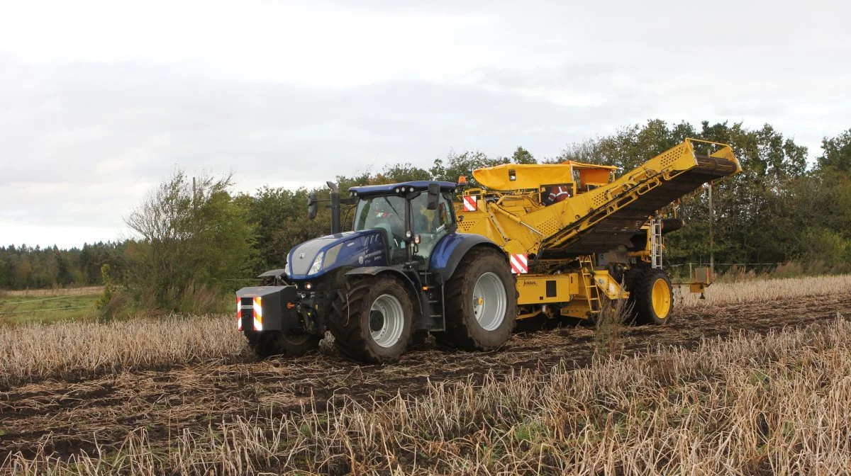 J. Hundahl præsenterer i disse uger den fuldhydrauliske Ropa Keiler II ved demonstration i kartoffelmarkerne i Jylland og på Fyn. Fotos: Kasper Stougård 