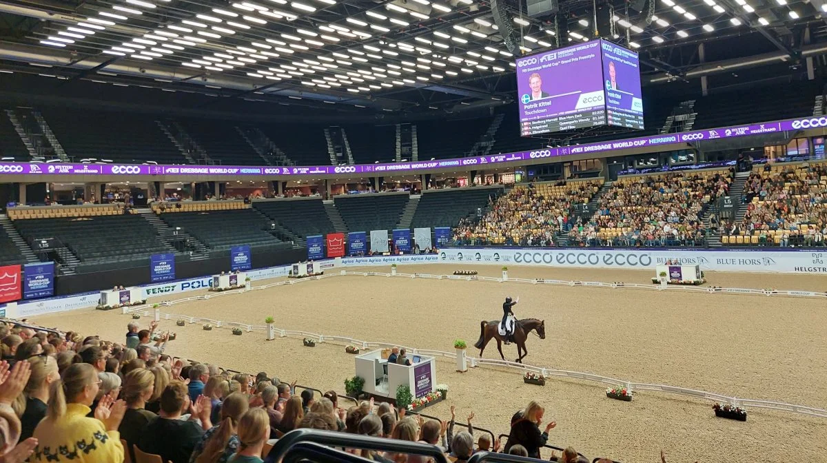 Publikums begejstring da Patrik Kittel red fra banen understregede, at præstationen var i top. Foto: Camilla Bønløkke