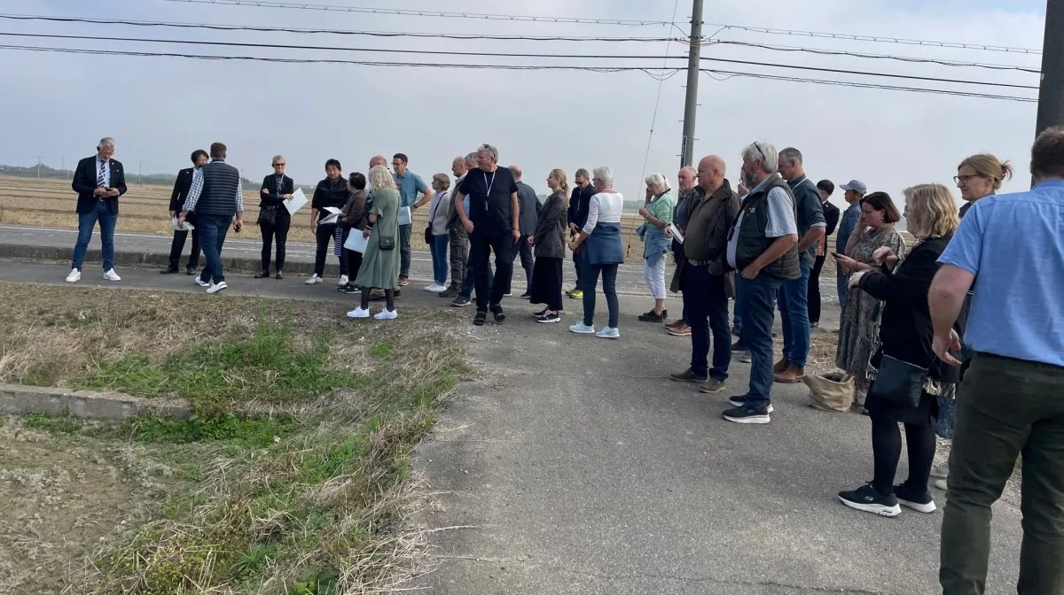 De danske landmænd fra Danish Farmers Abroad fløj indenrigs i Japan op til den nordlige ø Hokkaido, som på mange områder ligner Danmark. Her så de store, moderne landbrug.