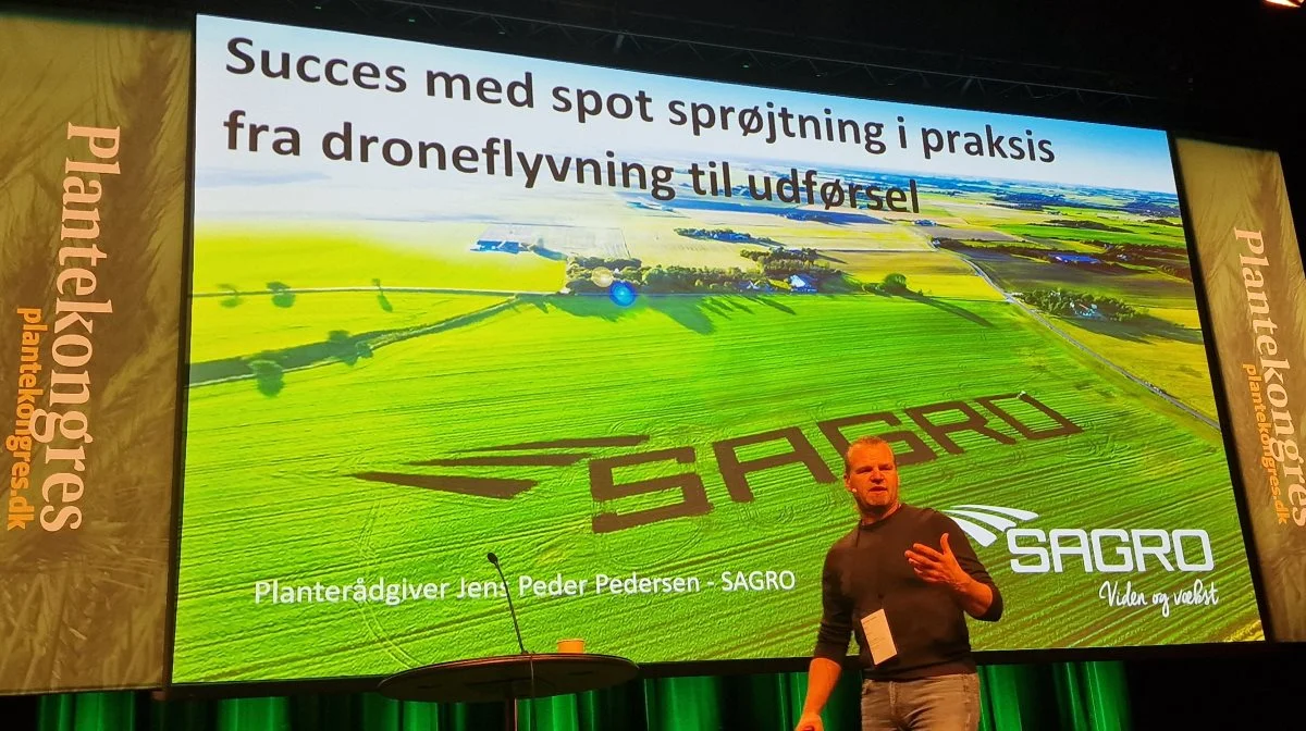 - Men droneteknologien udvikler sig hastigt både i forhold til monitering af ukrudt og udbringning af hjælpestoffer, så har man interessen, skal man gå i gang, sagde Jens Peder Pedersen, Sagro på Plantekongressen. Foto: Jørgen P. Jensen