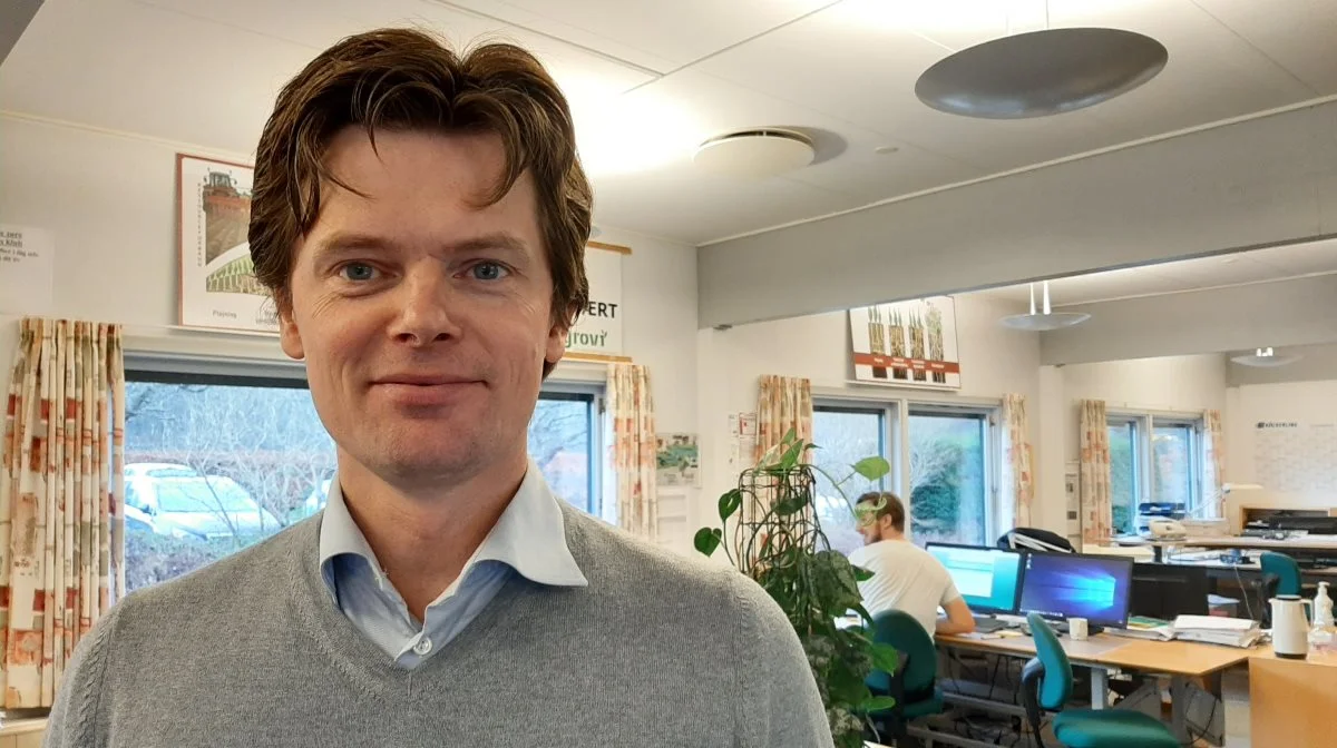 - Der er konstant nyt at forholde sig til både fagligt og lovgivningsmæssigt, påpeger ledende planteavlskonsulent Hans Henrik Fredsted.