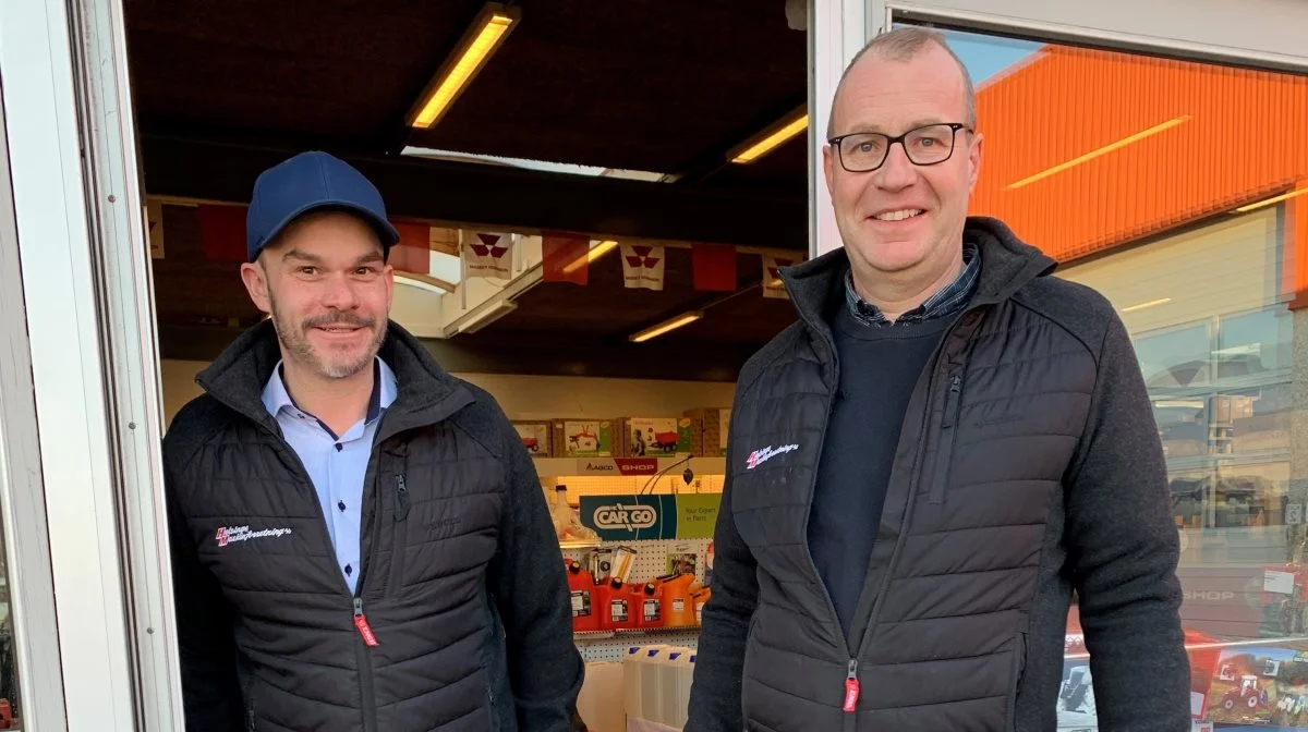 Det er nu Brian Skøtt (til venstre) og Bo Høst, der står i spidsen for den store nordsjællandske maskinforretning, der torsdag den 1. februar inviterer til jubilæumsreception. Foto: Jesper Hallgren
