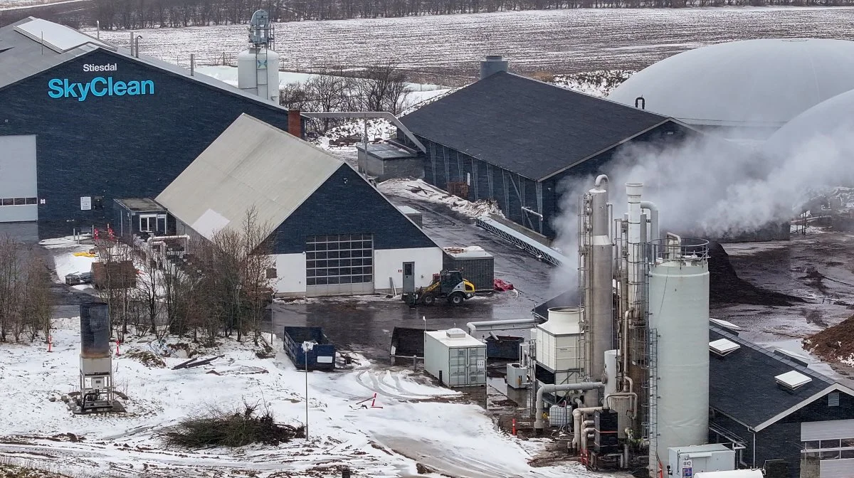 En Agri Energy biogen energipark har en årlig kapacitet på mellem 750.000 og 1.000.000 ton biomasse, og et anlæg kan ved hjælp af biogas og pyrolyse sænke Danmarks klimaaftryk med op mod 430.000 tons CO2 – eller én procent af Danmarks klimaaftryk. Foto: Claus Haagensen/Agri Energy