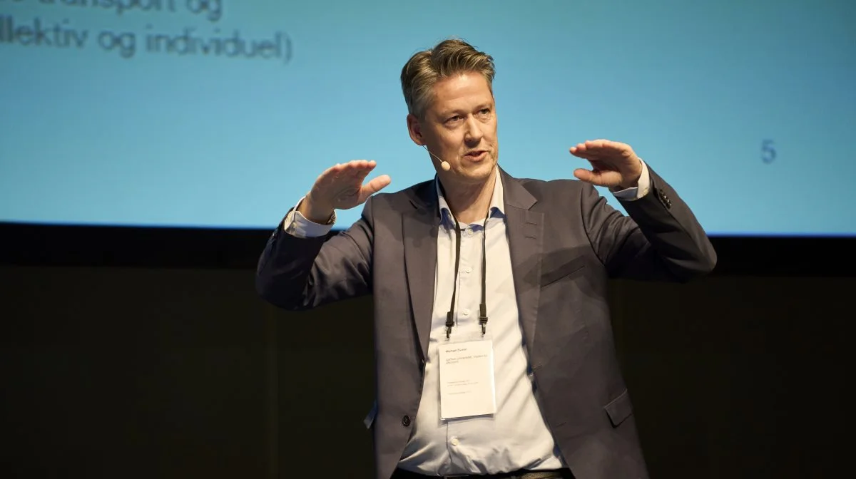 Den 21. februar præsenterer Michael Svarer den rapport, der skal vise vejen mod en grøn skattereform af landbruget, blandt andet med en CO2-afgift. Men allerede inden har professoren løftet lidt af sløret for, hvad rapporten kommer til at indeholde. Foto: David Rosted/Seges