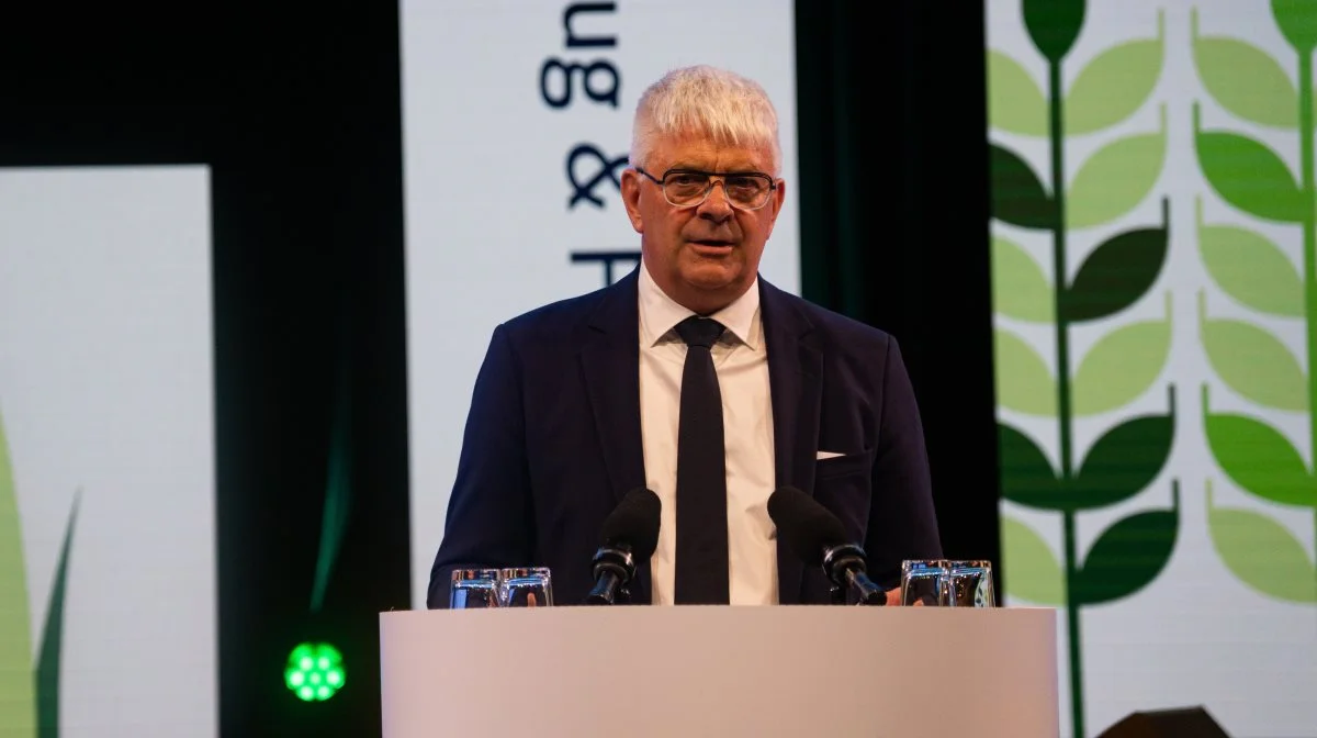 - Det er selvfølgelig noget af et syn, når man ser en lang stribe af traktorer. Men vi har ikke brug for den slags opmærksomhed i landbruget. Især fordi vi i forvejen er i en situation, hvor tre ud af fire danskere faktisk bakker os op, siger viceformand Thor Gunnar Kofoed.