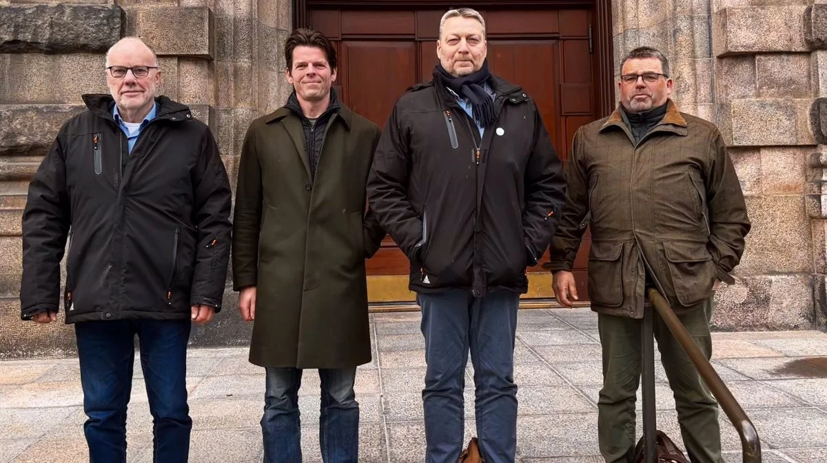 Anders Ahrenfeldt, Theis Kragh, Nis Hjort og Torben Povlsen havde forleden foretræde for Miljø- og Fødevareudvalget på Christiansborg. Fotos: Mark V. Eriksen