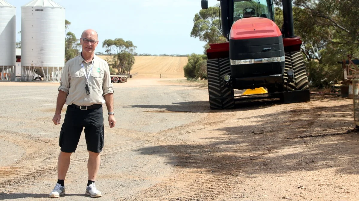 Effektivt Landbrugs udsendte, journalist Jørgen P. Jensen, er netop startet på en rundrejse i Australien til danske landmænd, der har valgt at etablere sig permanent dernede. Det er første verdensdel i en ny artikelserie om danske landmænd på de seks kontinenter.