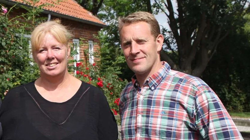 Søren Svennesen og hustruen Helle ejer og driver det eneste landbrug på øen Barsø ud for Aabenraa. Arkivfoto