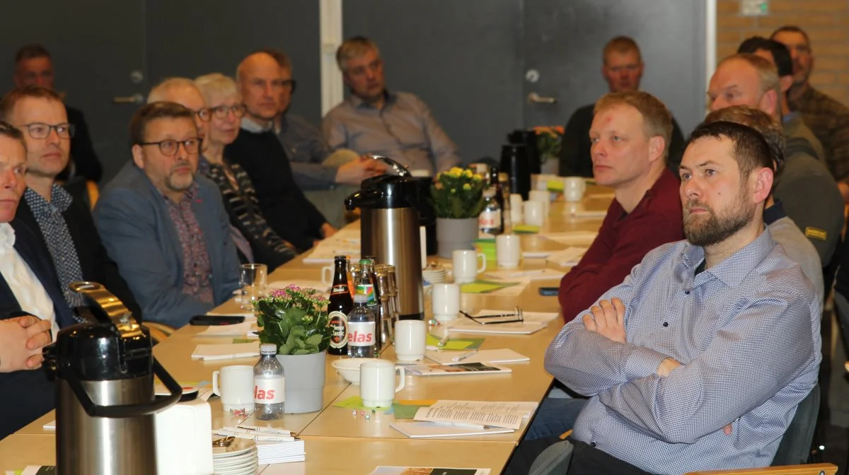 Godt 180 tilhørere fyldte mødelokalet hos Velas, da L&F Centrovice forleden holdt generalforsamling. Fotos: Henriette Lemvig