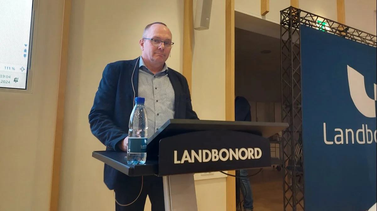 Formand Torben Farum tror ikke på, at det vil gøre arbejdet lettere, hvis landbruget får flere pladser ved bordet i den grønne trepart.