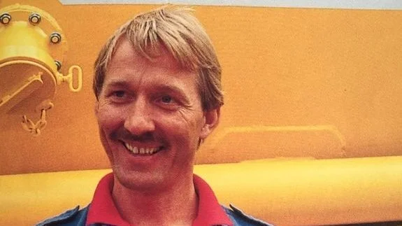 Efter tre år på fabrikken i Aalborg bliver Mads’ chauffør i DLG, og det er han i 17 år frem til 1996. 