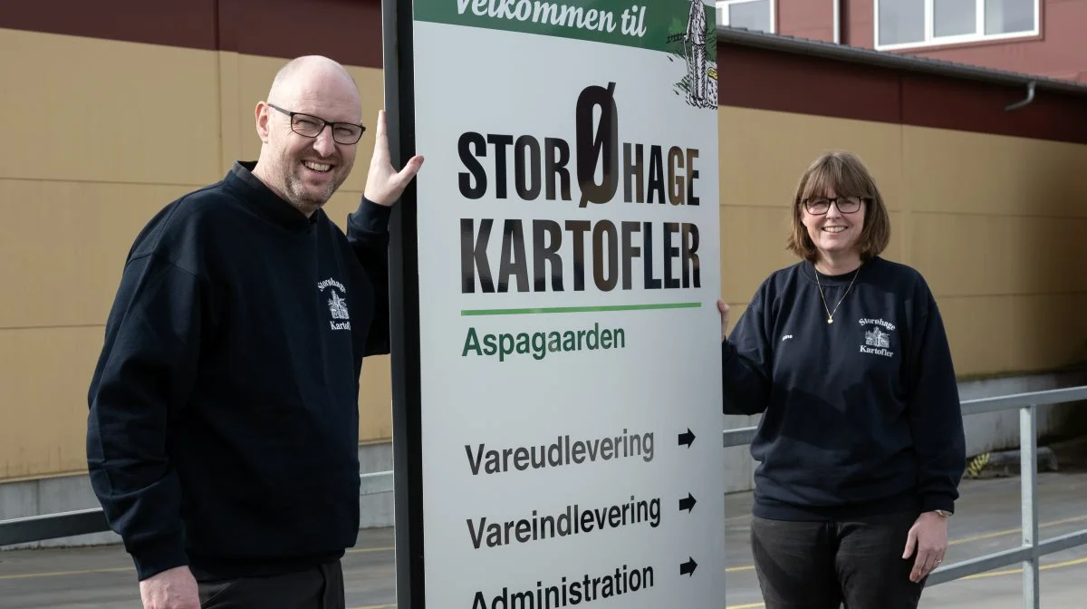 Søskendeparret Peter Anker Nielsen og Stine Anker Skov står for den daglige ledelse af kartoffelpakkeriet på Lammefjorden. Foto: Ulrik Larsen
