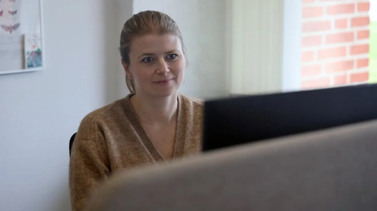Mette Ragborg, der er natur- og projektkonsulent i Agri Nord, finder det besynderligt, at Landbrugsstyrelsen nu barsler med en ny tilskudsordning til permanent udtagning af landbrugsjord, hvor kompensationen er betydeligt højere end den tidligere ordning, der gjaldt i årene 2018-2022. Foto: Agri Nord