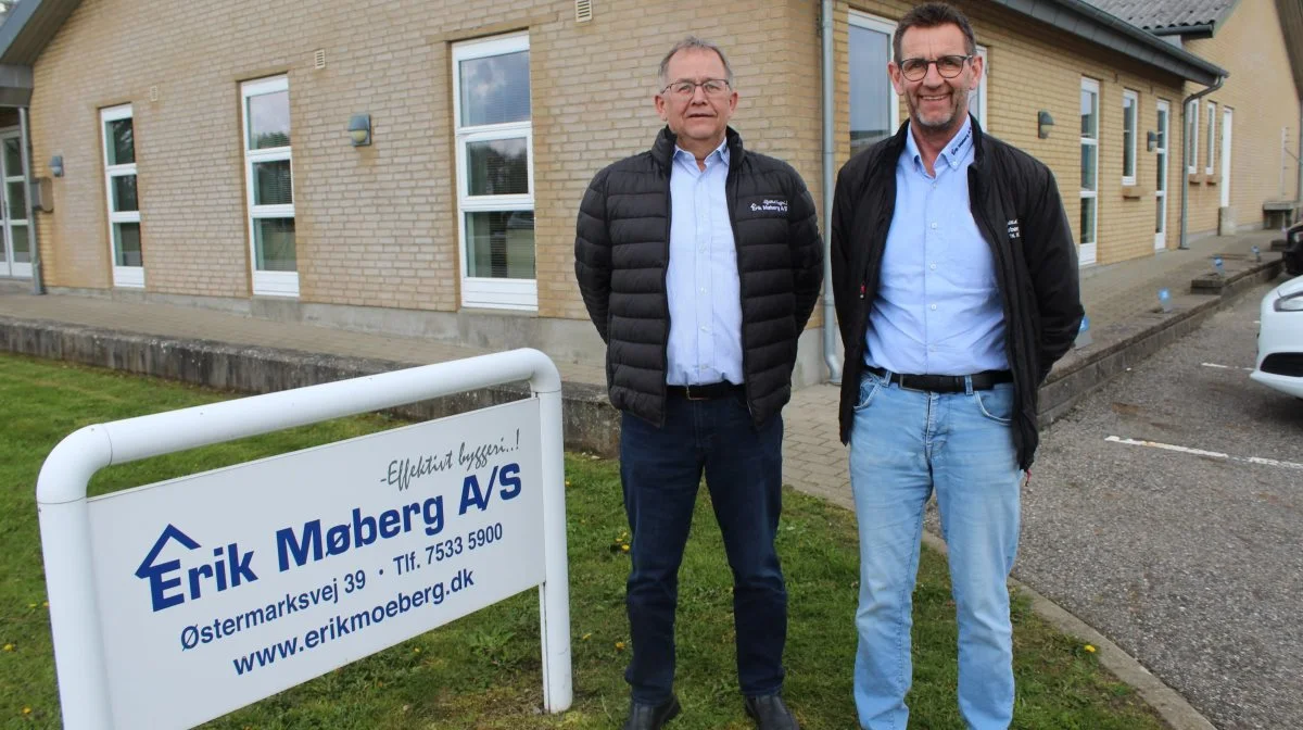 Erik Møberg, direktør, (tv), og Finn Bay Christensen, projektleder, (th), ved virksomheden Erik Møberg A/S, der holder til i Hejnsvig. Foto: John Ankersen