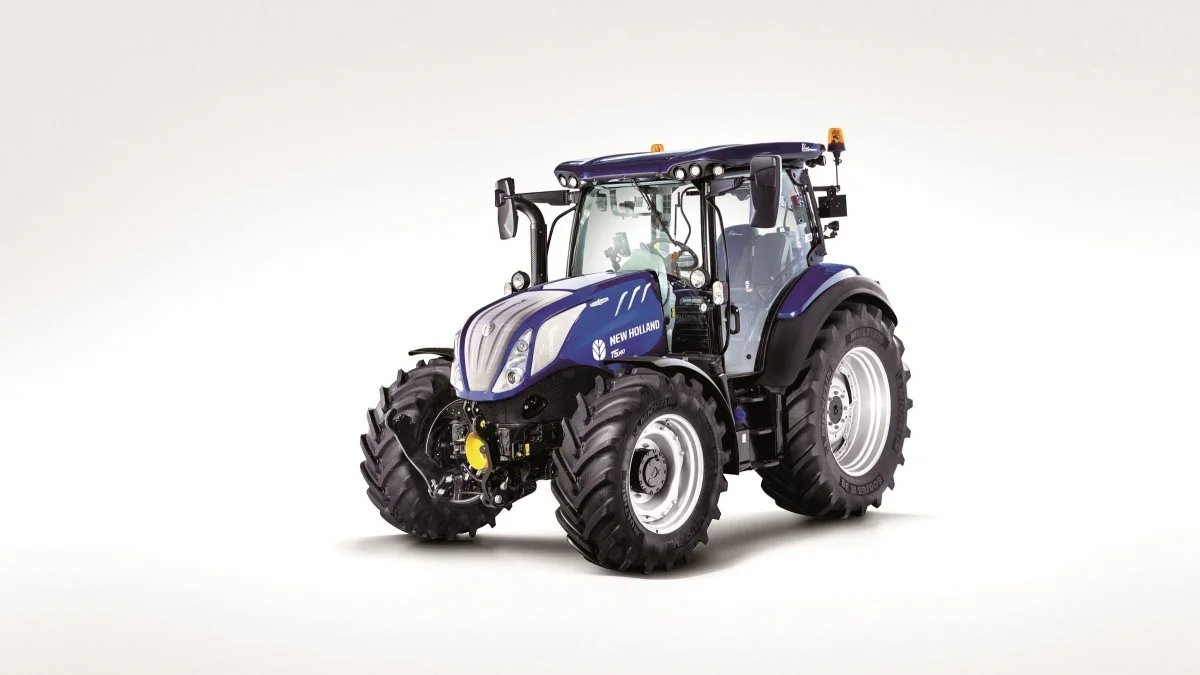 Fire nye T5-Auto Command-traktorer fra New Holland i hk-segmentet fra 110 til 140 hk. De nye traktorer er udstyret med en NEF-motor på 4,5 liter, og serien lever op til emissionsstandarderne for Stage V.