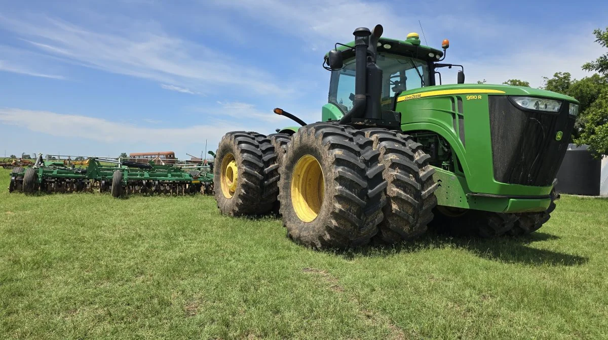 Også på Gerald Haseloffs farm er stort set alt maskineri fra John Deere.