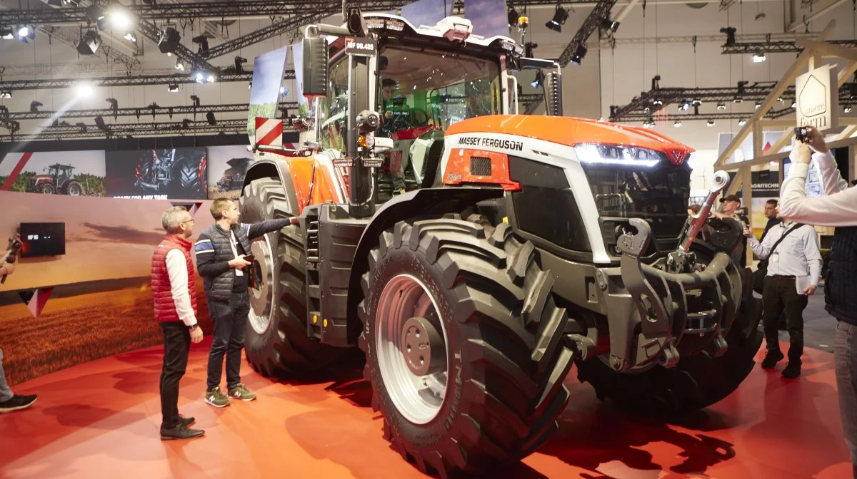 Massey Ferguson 9S blev præsenteret for verden på Agritechnica i november 2023, og nu kan det brede danske publikum opleve den på Landsskuet. Foto: Erik Hansen