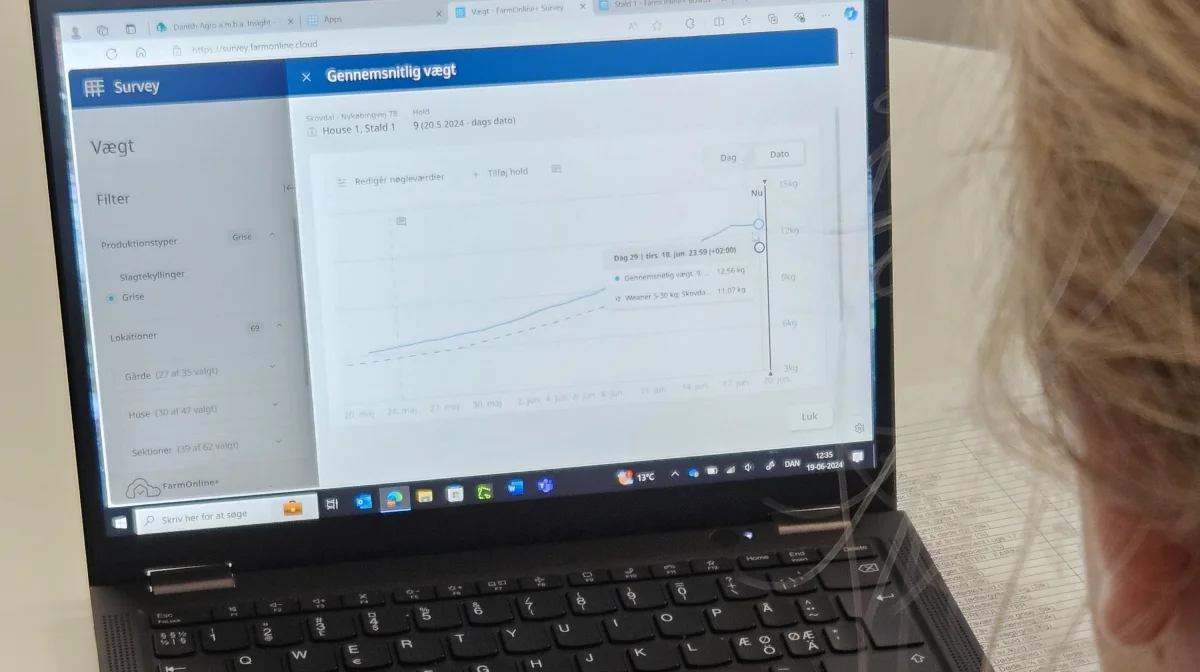 Når driftslederen eller en medarbejder starter arbejdsdagen, så kontrollerer de dels foderanlægget, men også ProGrow Survey. 