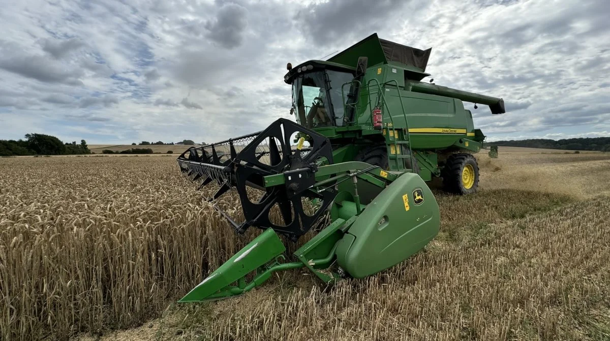 Den 16 år gamle John Deere T660 skulle gerne høste nogle flere sæsoner, er meldingen fra Hans Bay-Smidt. Foto: Kasper Stougård 