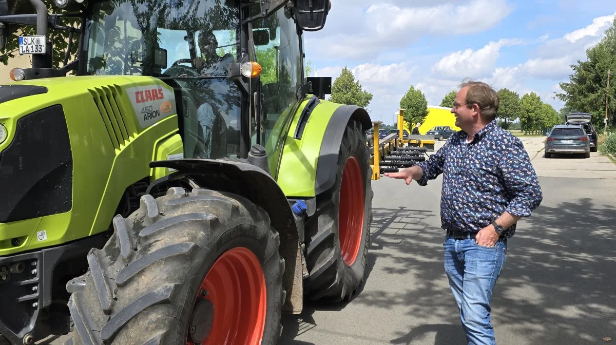 Lothar Hövelmann har som direktør for den tyske DLG-organisation kontor i Frankfurt, men holder meget af at følge forsøgsarbejdet i praksis på centret i Bernburg.