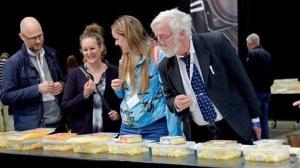 Frem til torsdag fyldes hal M i MCH Messecenter Herning med mejeriprodukter. Pressefoto