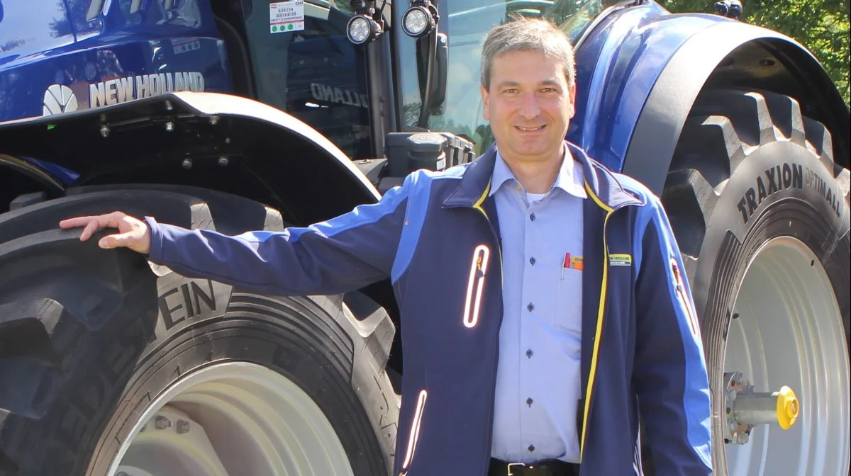 Thomas Mikkelsen, salgschef hos Farmas, ser frem til at vise New Holland-maskinerne frem sammen med sine danske forhandler-kollegaer. Arkivfoto: Line Brusgaard