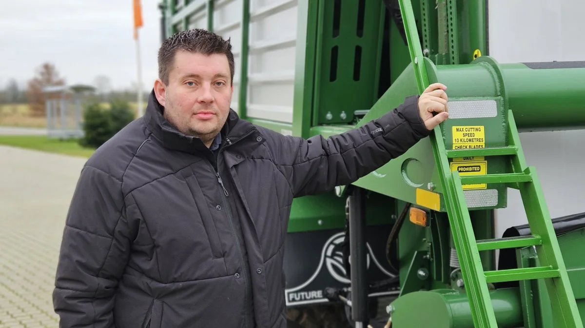 Mogens Poulsen er indehaver af LØMA/M.Poulsen i Løgumkloster, der står for salg og service af MaksiGrass-græsvognene og konceptet bag. Fotos: John Ankersen