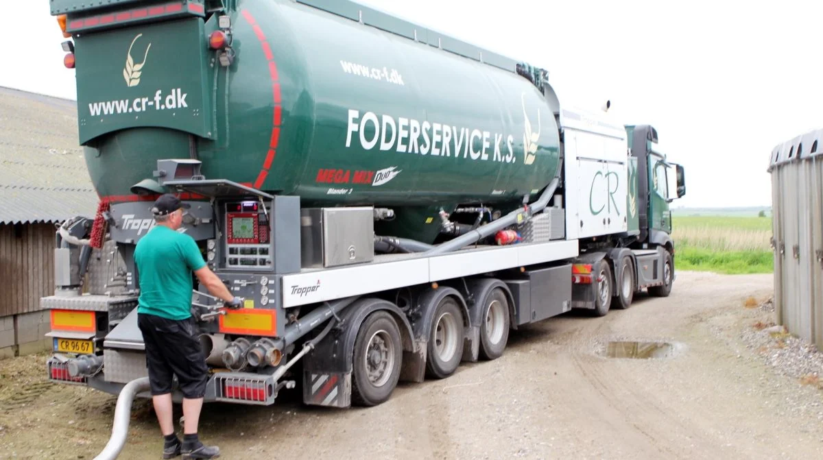 CR Foderservice tilbyder mobil blanding af foder til både kvæg og svin. Blanding af svinefoder er dog den dominerende del. Arkivfoto: Christian Carus