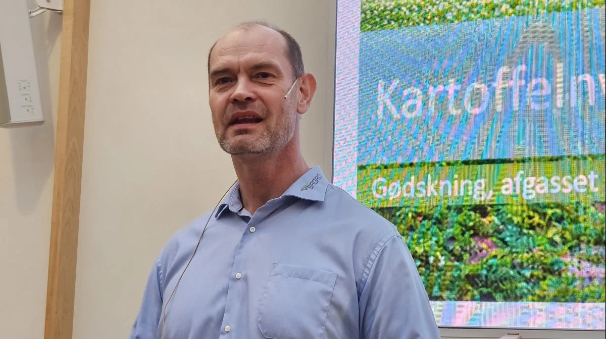 Mens han opfordrer til at holde igen med afgasset gylle, opfordrer Jesper Kjelde, Sagro, til at bruge nitrifikationshæmmer i svinegyllen på kartoffelmarkerne. Foto: Christian Carus