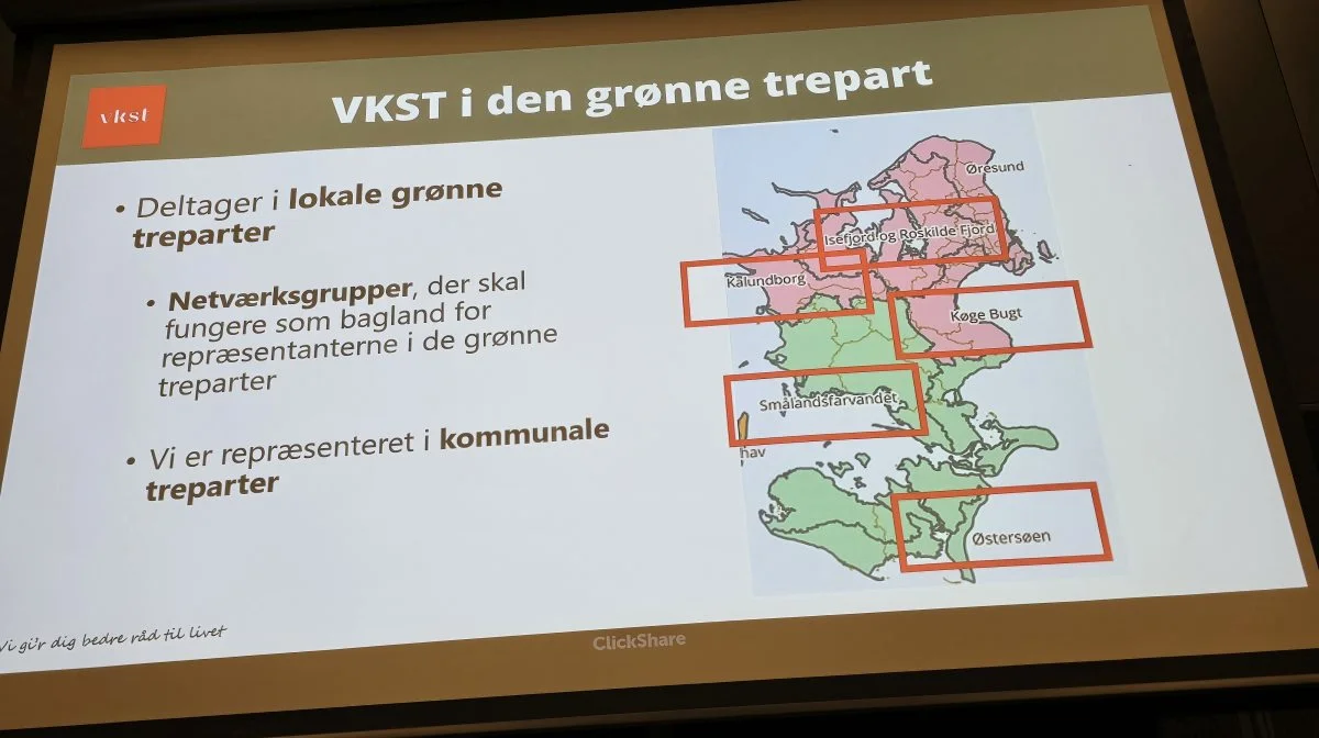 - Det bliver i år et kæmpe arbejde for jer, der skal sidde i de lokale treparter og kystvandråd ude i hver enkelte kommuner, fastslog Torben Hansen og viste denne opdeling af østlige øer i lokale grønne treparter..