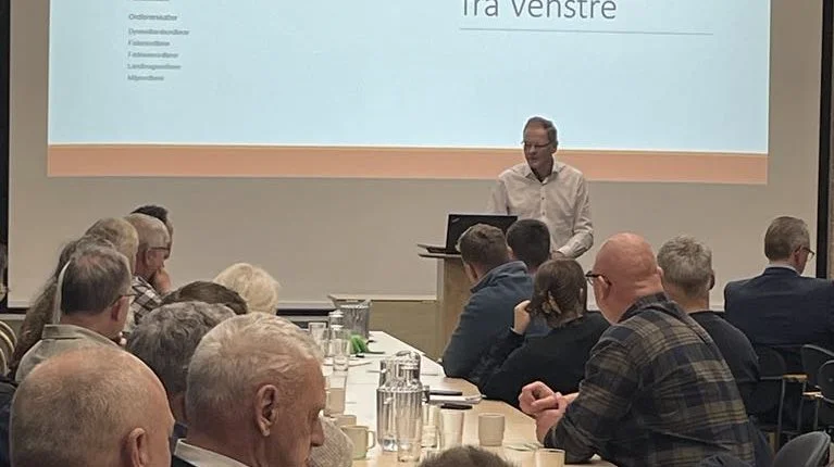 Folketingsmedlem Erling Bonnesen kom i sit indlæg blandt andet ind på den grønne trepart.