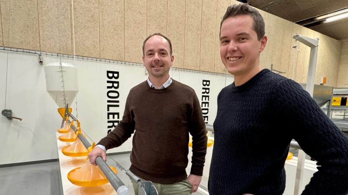 Rune Thomsen (tv.), International Sales Support, og Hans Klemmensen, salgsansvarlig for Danmark, Landmeco, oplever, at der kommer fuld fart på kyllingebranchen i 2025 og 2026. Pressefoto

