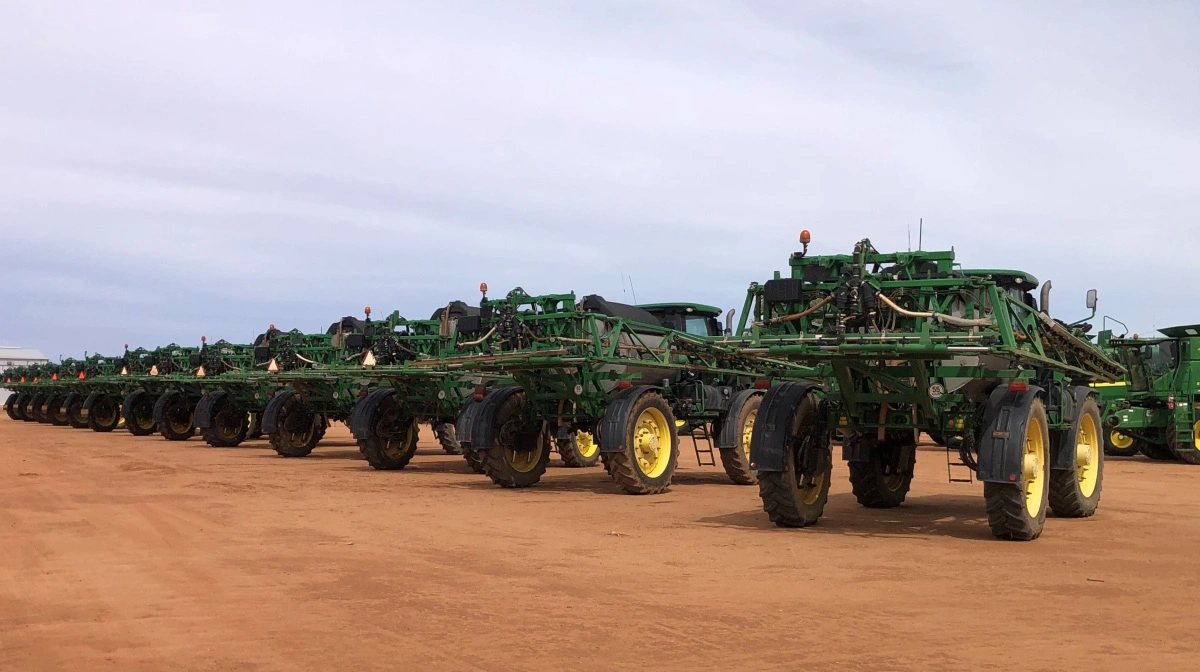 Dyreste marksprøjte - en John Deere 616R SP årgang 2023 - gik på auktionen for 3 millioner kroner.