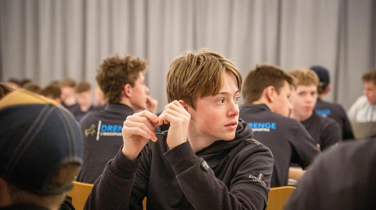 Marcus Mathiasen og op mod 40 andre drenge var en del af arrangementet til Hest & Rytter, om Foreningen for Drenge i Ridesporten stod bag. Foto: Victor Juul Grønbæk