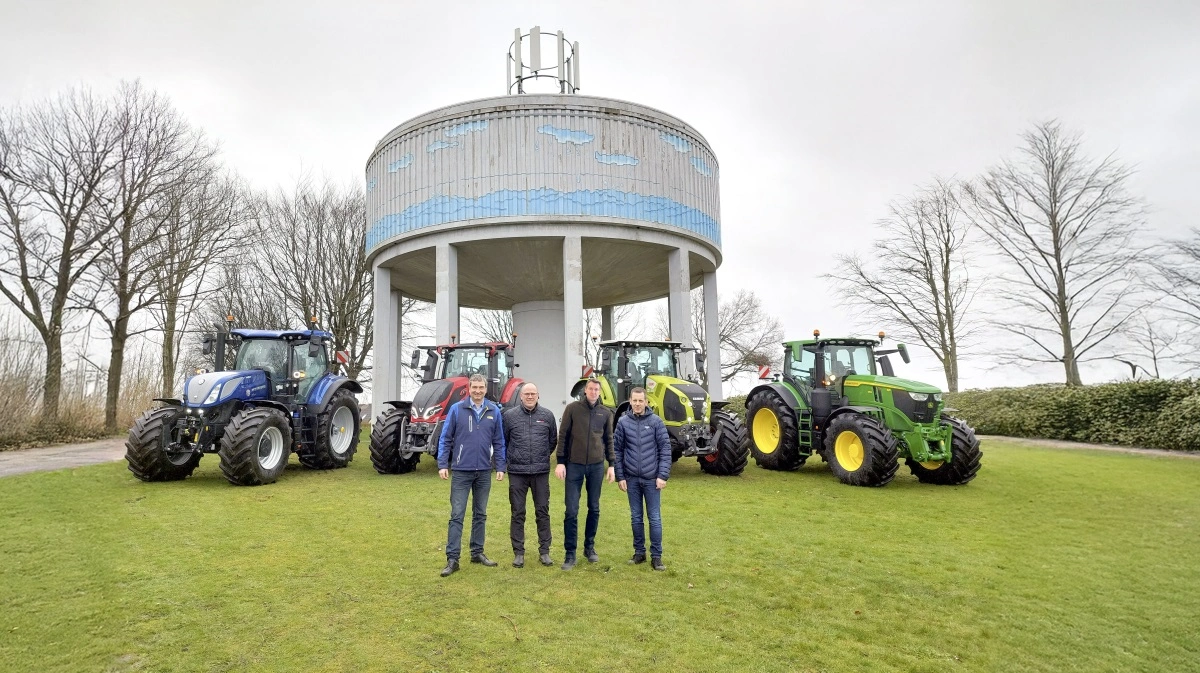 Thomas G. Mikkelsen (Farmas), Niels Vestergaard (Agrotek), Mads Christiansen (Danish Agro Machinery) og Jacob Bach (Semler Agro) glæder sig til at gentage successen med Maskinernes Dag 27. maj i Brønderslev.