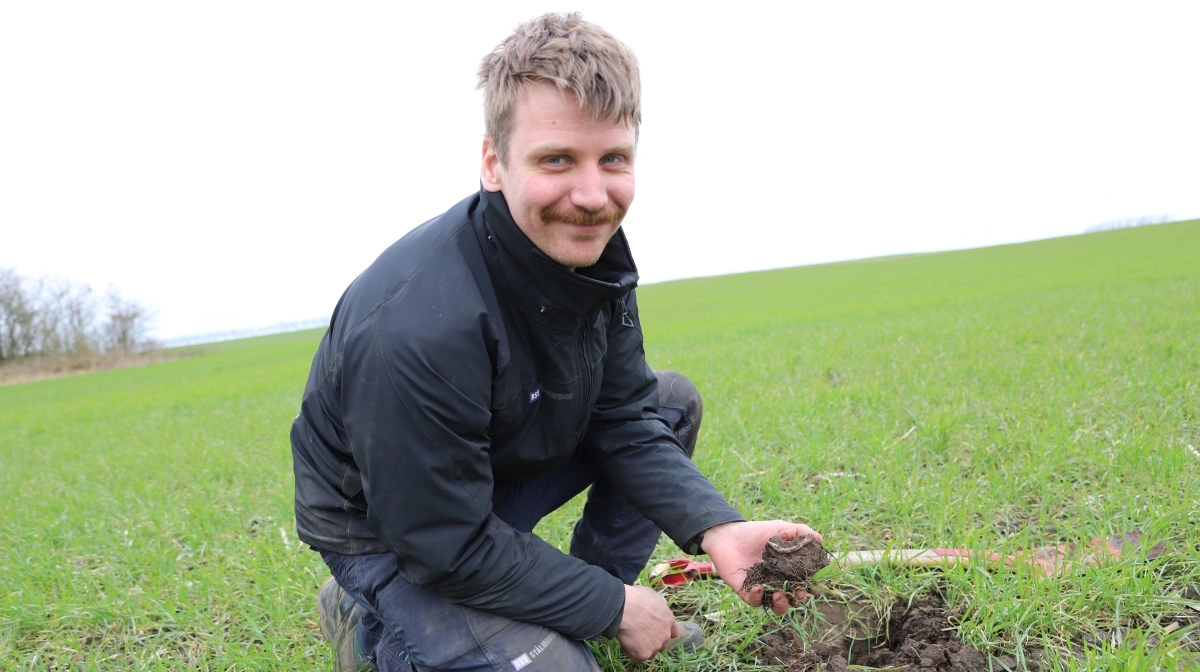 Rene Vestergaard, Salling Agro, er vært for Åben Pløjefri Mark onsdag den 14. maj i samarbejde med FRDK og Fjordland. Fotos: FRDK

