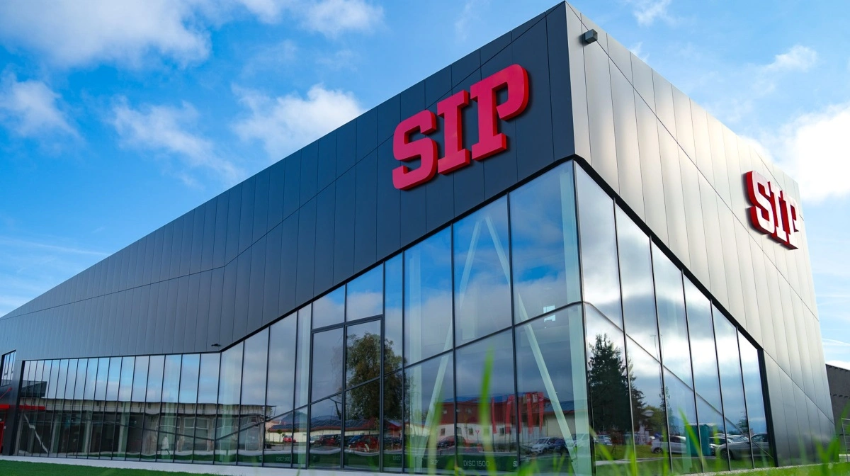 Den slovenske maskinproducent SIP ser Danmark som et blomstrende marked. Fotos: WekoAgro Machinery