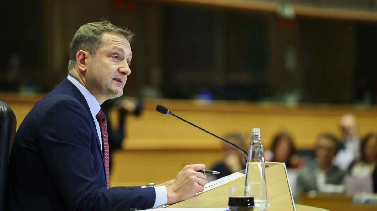 Det kan være op til landbrugskommissær i EU, Luxemborgeren Christophe Hansen, at fjerne regler, der sætter miljø- og klimareguleringer i forbindelse med landbrugslove. Arkivfoto: Alexis Haulot / © European Union 2024